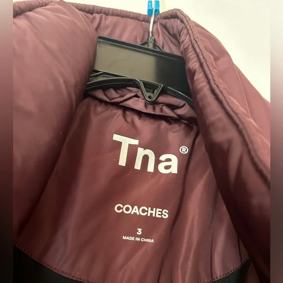 Aritzia TNA Coaches Jacket - Picture 4 of 7